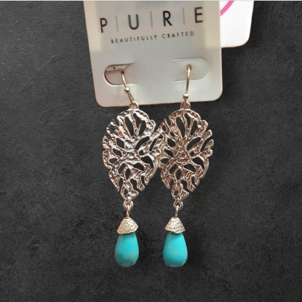 Nwt Pure For Nadine West Silver Cutout Faux Turquoise Teardrop Earrings 2 8$